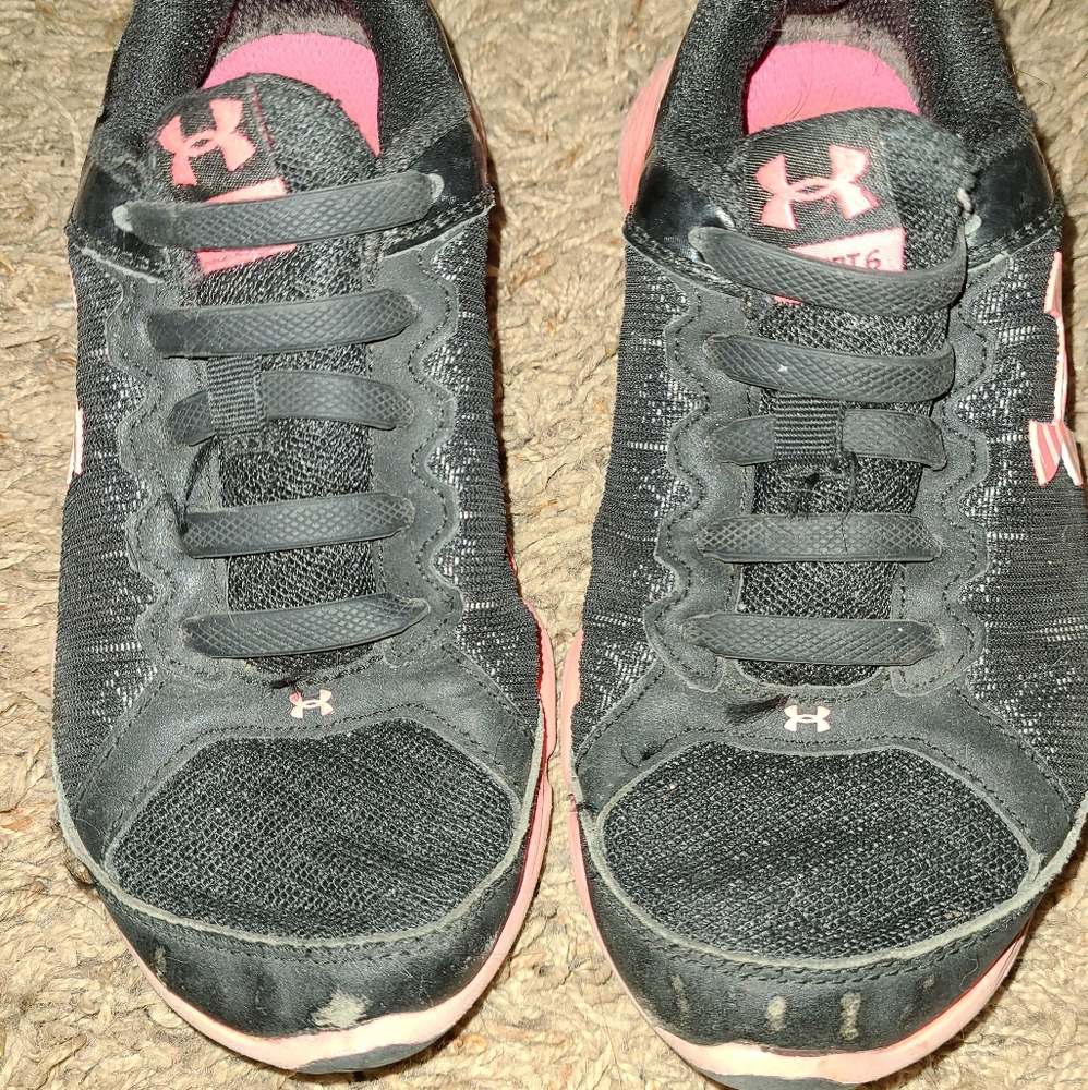 Under Armour girls athletic shoes